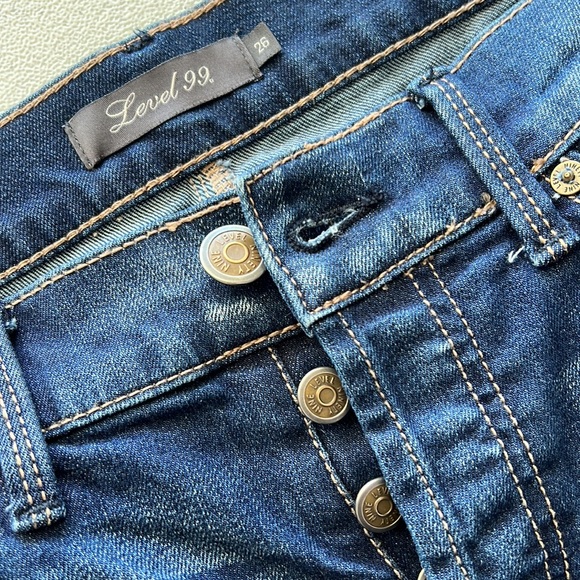 Level 99 Morgan Slouchy Jeans - Picture 5 of 13